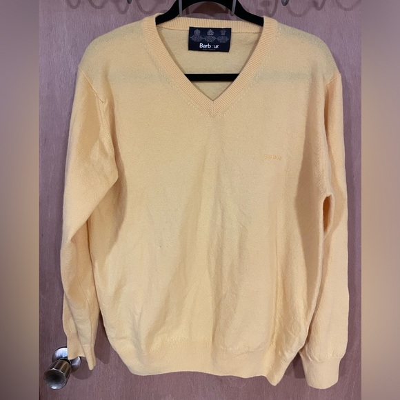 BARBOUR-Mens Sweater Large Gold V-Neck 100% Lambs Wool - Picture 1 of 4
